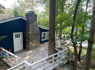 165 Blarney Rd, Lake Lure, NC 28746
