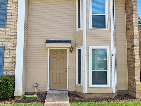 1787 Boulevard De Province APT D, Baton Rouge, LA 70816