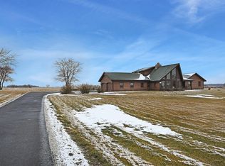 8617 W Eagle Lake Rd, Peotone, IL 60468