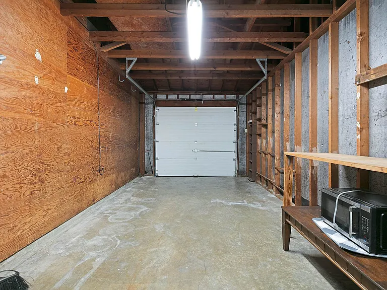 463 Cherry Ridge Dr — Photo 18