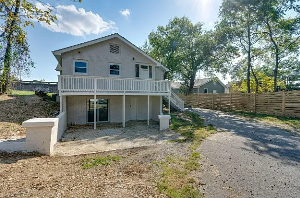 2611 McCallie Ave — Photo 24