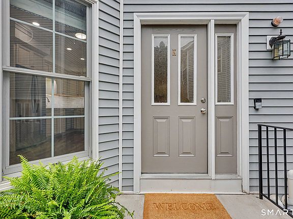 3rd image of 132 Hope Street #K