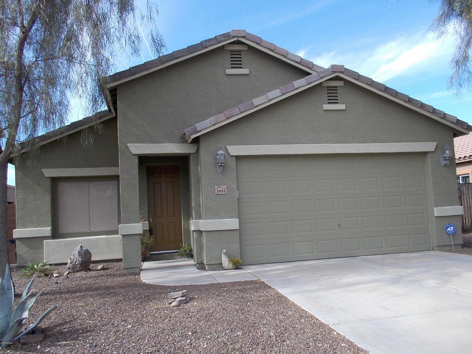 1st image of 1951 N Vista Ln