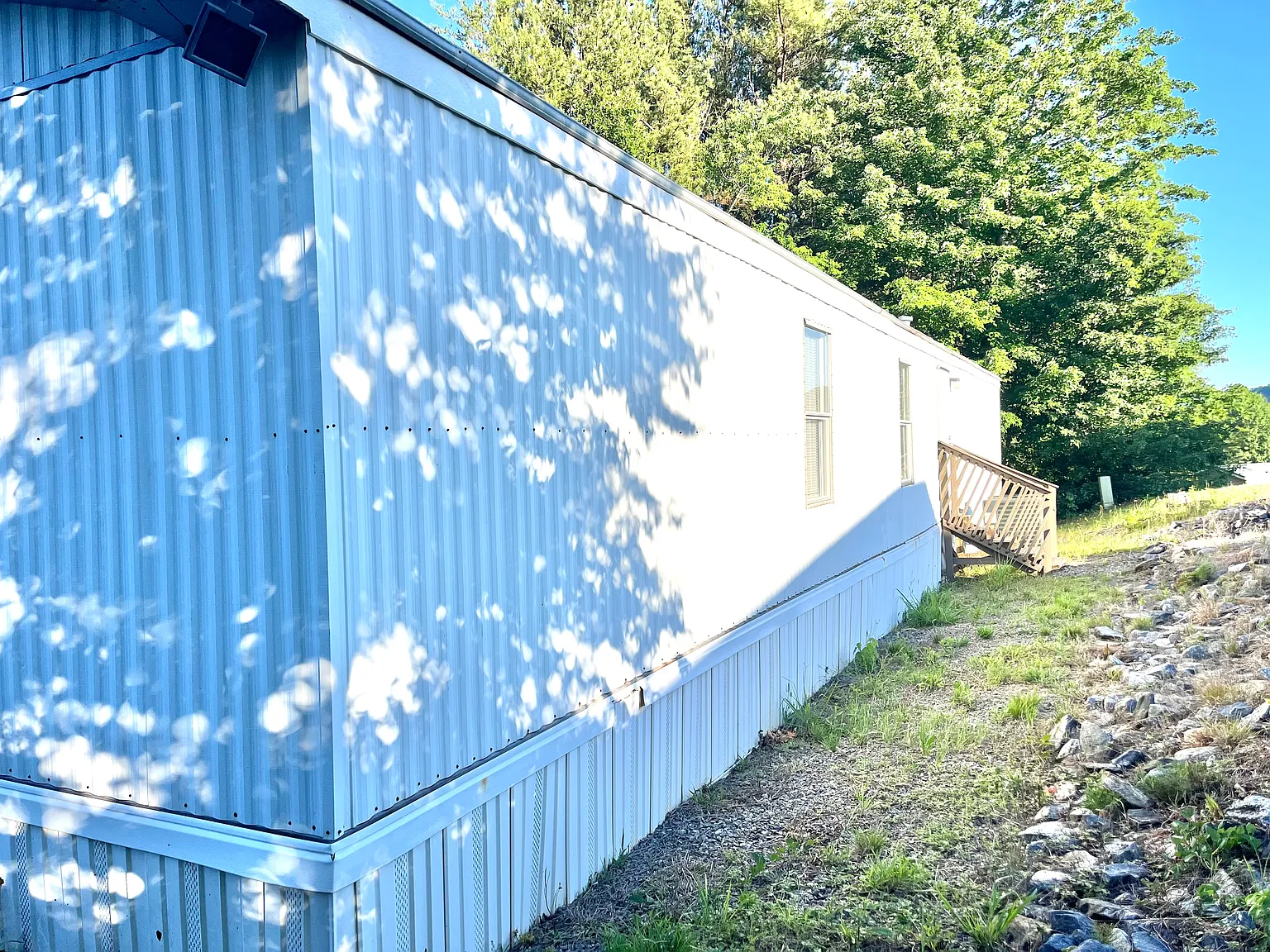 3 bed, 1065 sqft, $1,275 — Photo 3