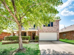 2316 Hummingbird Way, Mesquite, TX 75181