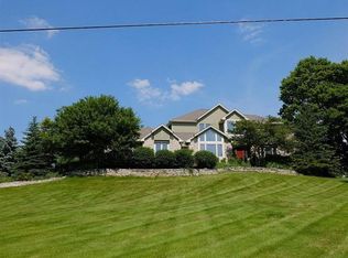 970 Mead Rd, Bellbrook, OH 45305