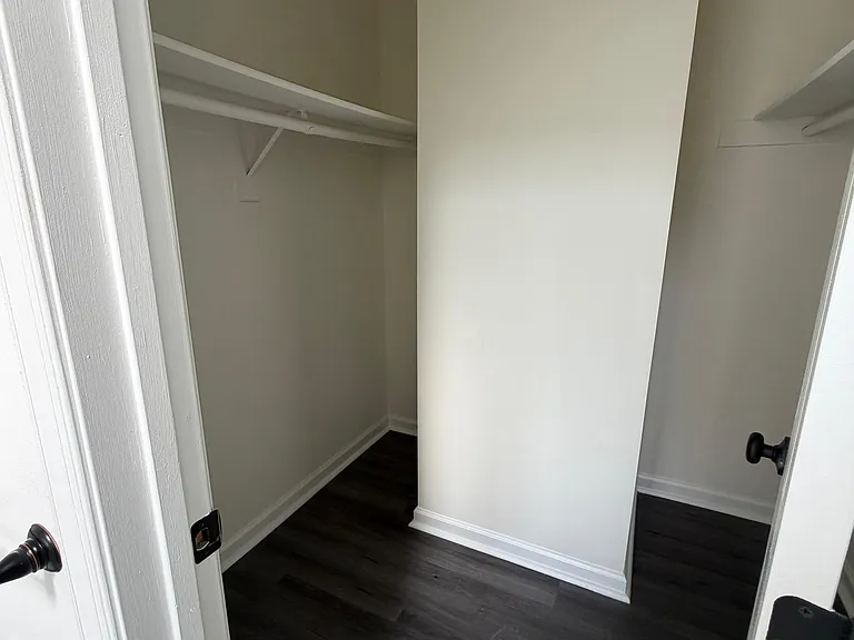 Main Bedroom's closet