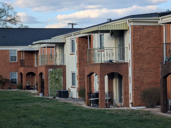 1817 Braeburn Dr #2E