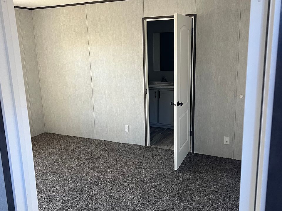 1st image of 17604 47th Dr