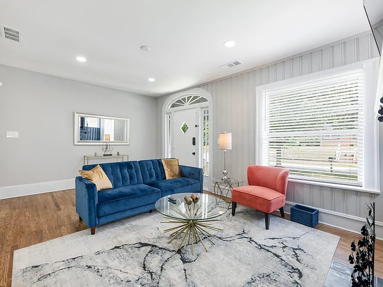 1054 Katherwood Dr SW — Photo 4