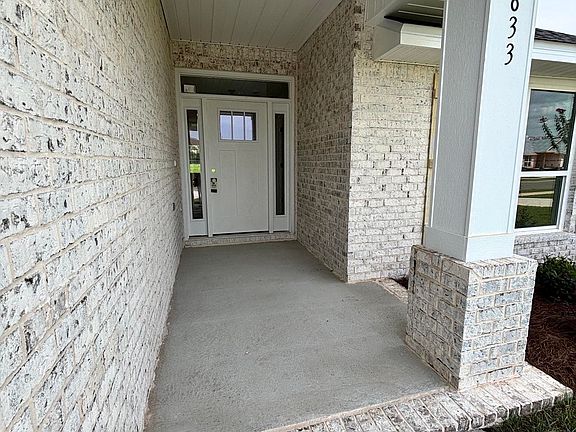3rd image of 8833 Serama Dr