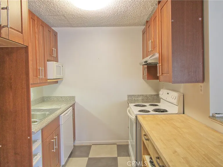 807 E Cottonwood Rd #11 — Photo 6