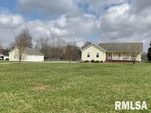 373 Pankey Rd, Carrier Mills, IL 62917