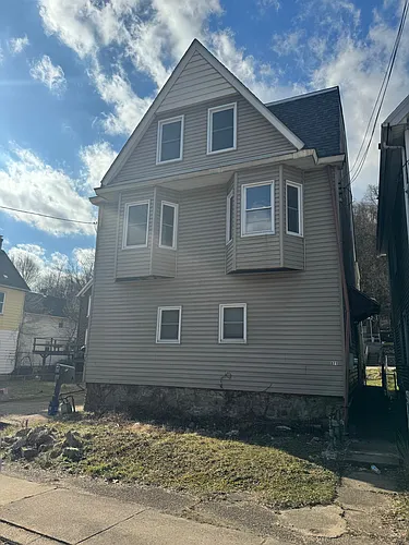 371 Larimer Ave Photo 1