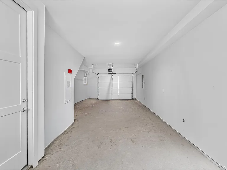 2805 McCurdy St #14 — Photo 14