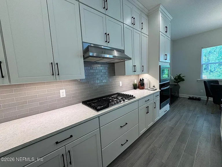 128 Zephyr Dr — Photo 15