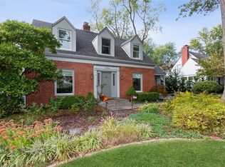 5418 Belinder Rd, Fairway, KS 66205