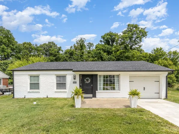 636 Charwood Dr, Cincinnati, OH 45244