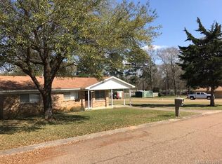 1006 Brenda Cir, Minden, LA 71055