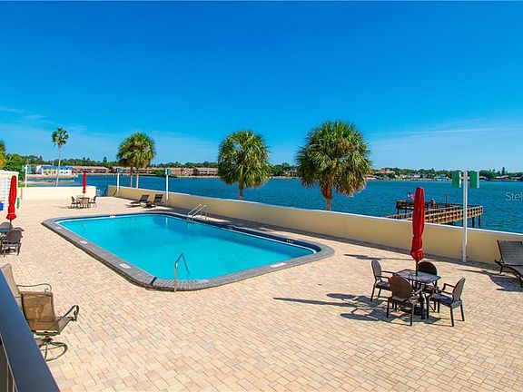 2nd image of 7100 Sunshine Skyway Ln S APT 205