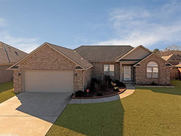 2nd image of 1001 Puritan Dr