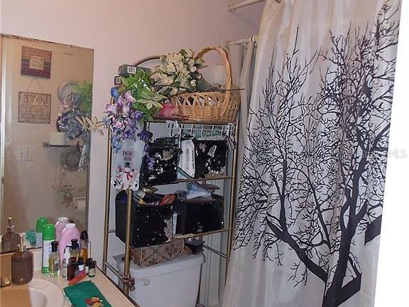 4th image of 846 Hand Ave #844