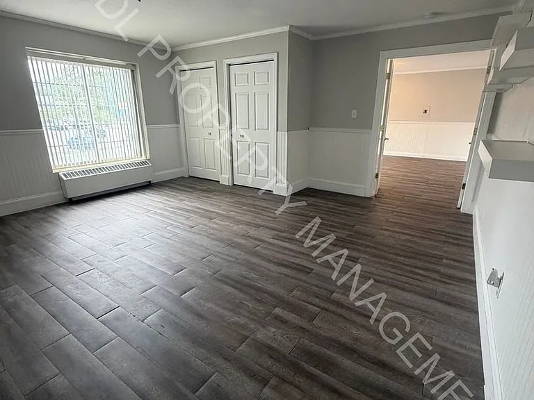 314 N Michigan — Photo 9