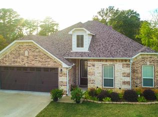 1503 Columbia Dr, Longview, TX 75601