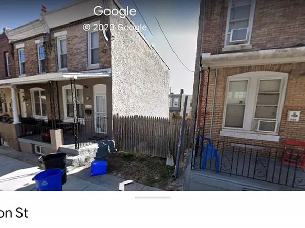2666 Deacon St, Philadelphia, PA 19129