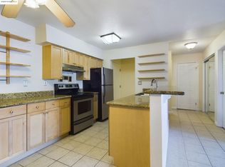 466 Crescent St APT 102, Oakland, CA 94610