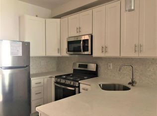 931 Garden St APT 2R, Hoboken, NJ 07030