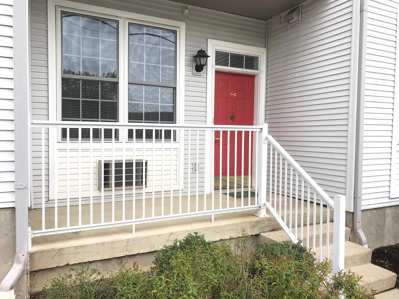 101 Spring St — Photo 1