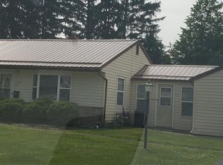 797 Meadow Dr, Newark, OH 43055