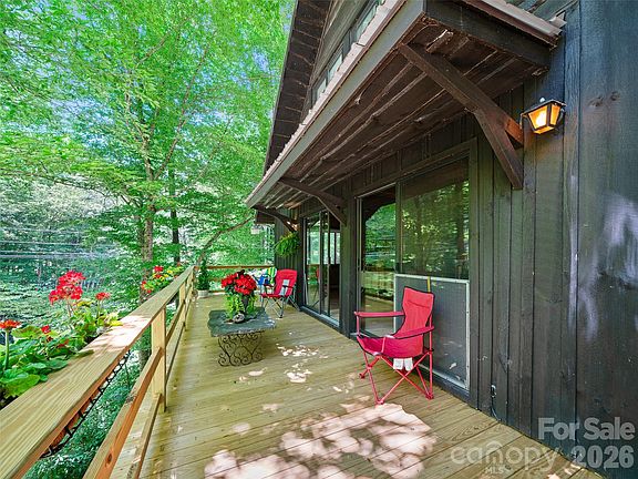 3rd image of 552 N Fork Rd