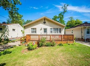 23938 Knickerbocker Rd, Bay Village, OH 44140