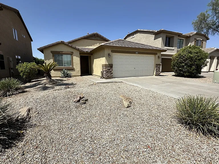 1847 W Desert Seasons Dr — Photo 20