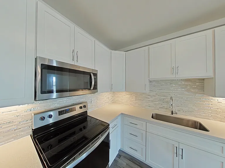 Allure Apartments — Photo 62