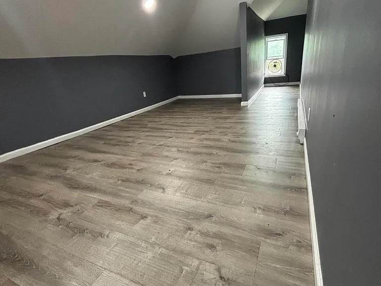 1392 Main St — Photo 6
