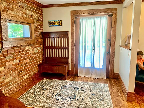 Front entryway
