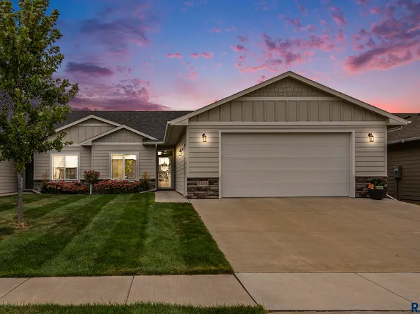 5308 E Wonder St, Sioux Falls, SD 57108