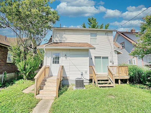 2nd image of 2124 Pershing Blvd