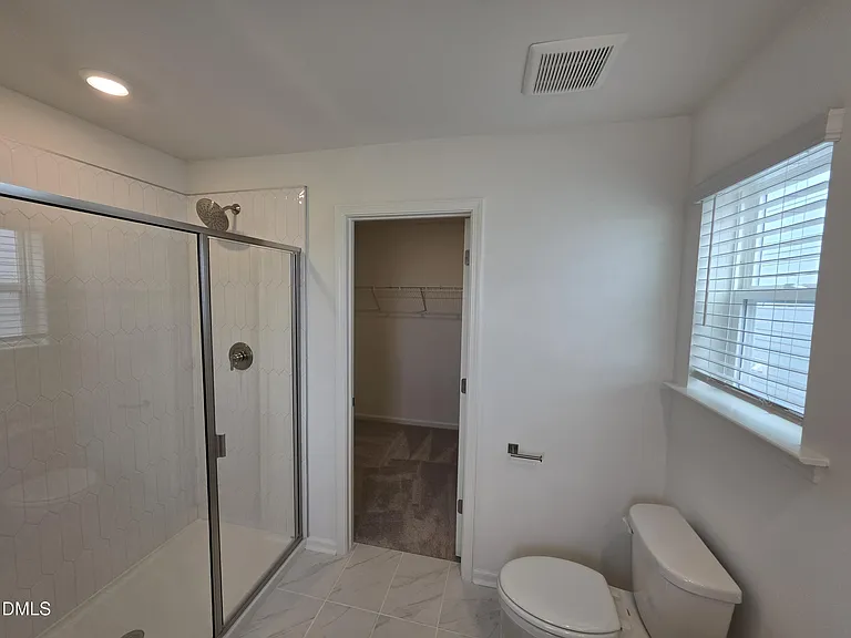 517 Sunset Lake Dr — Photo 22