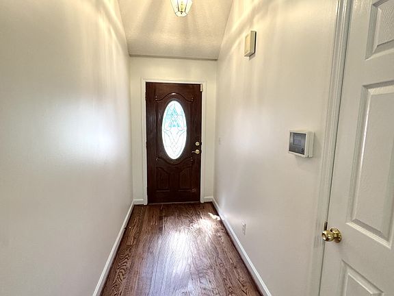 3rd image of 7500 Mayfair Ct