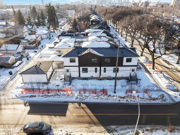 9531/9533 115th Ave NW, Edmonton, AB T5G 1P4