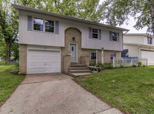 14 Lucerne Dr, Springfield, IL 62707