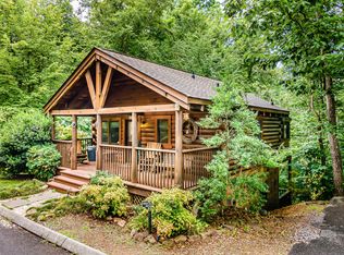 722 Nighthawk Way, Pigeon Forge, TN 37863