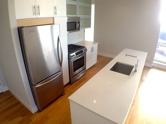 Rented by JAD Realty Group | media 16