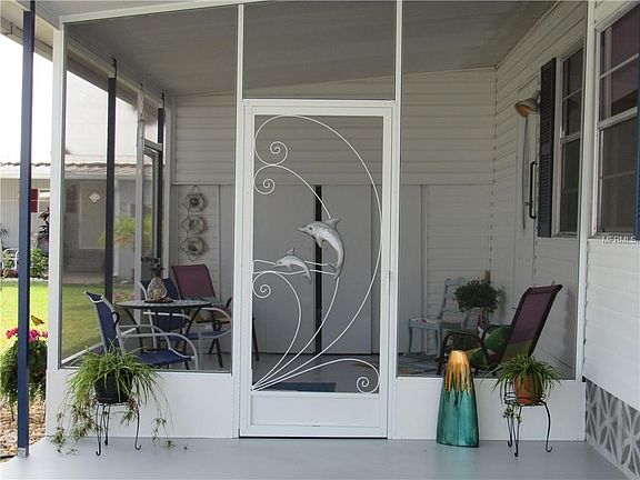 3rd image of 5616 Grand Ct