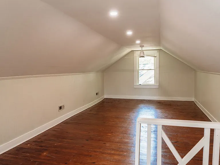 300 Osborne Dr — Photo 46