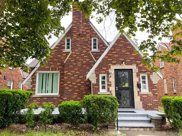 16883 Robson St, Detroit, MI 48235
